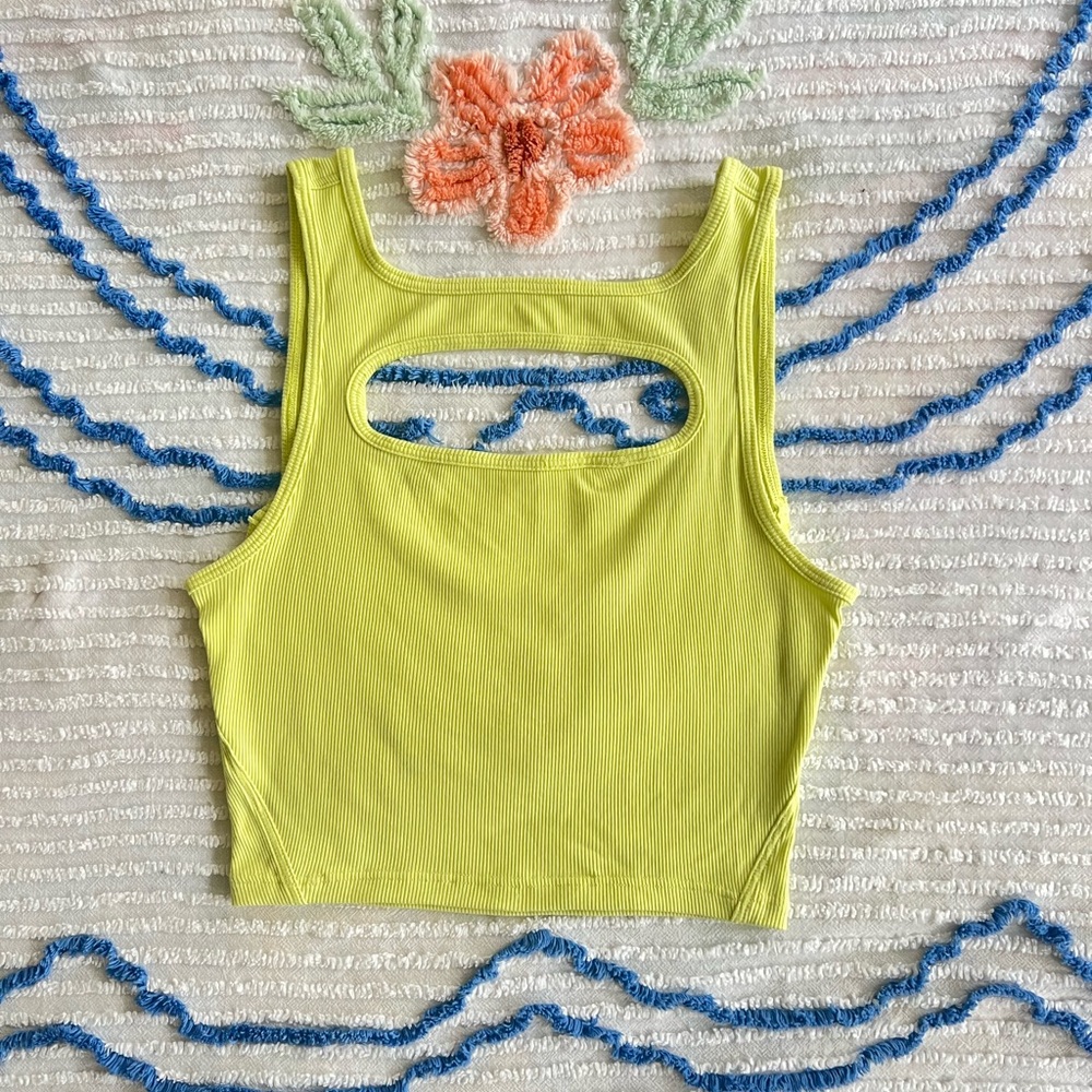 lululemon LA Front Cut-Out Crop Tank